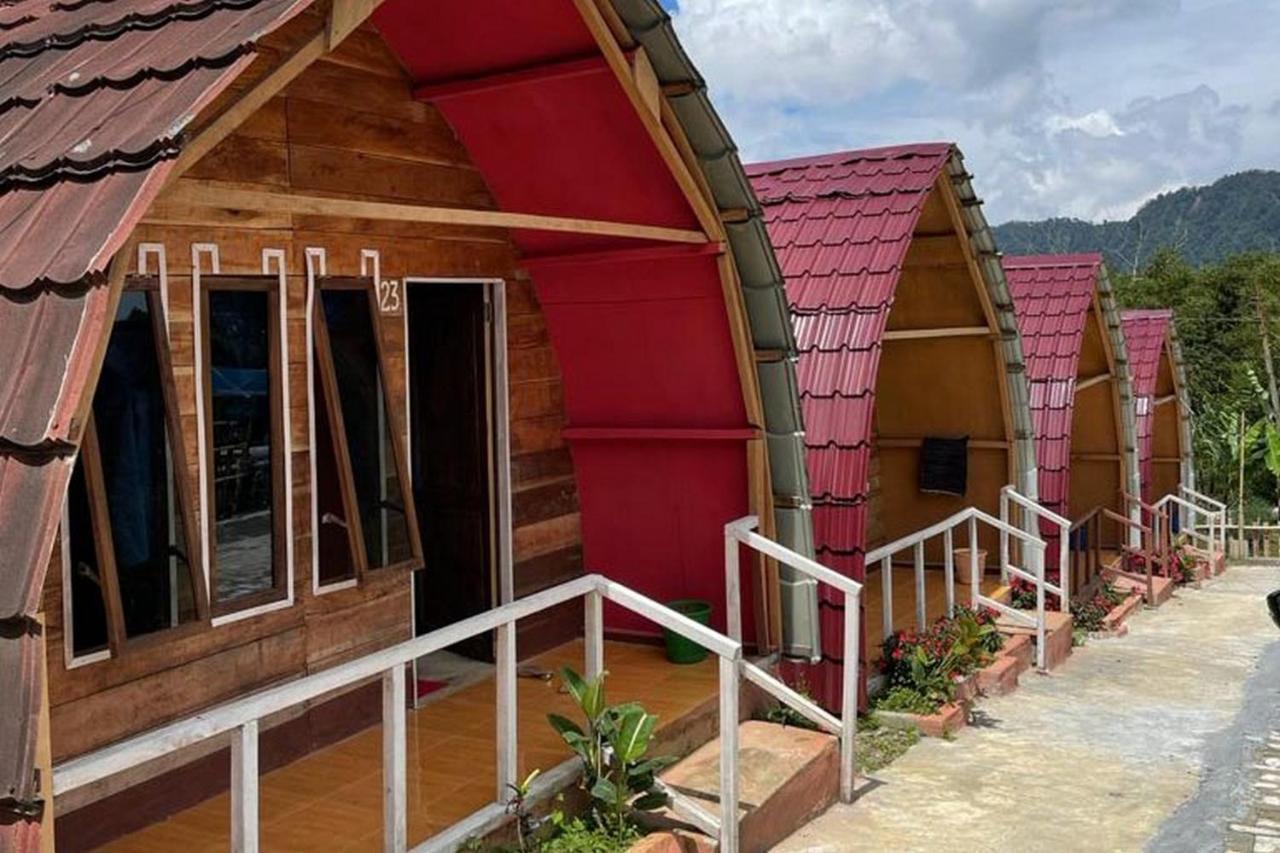 Penginapan Puncak Dua Mitra Reddoorz Берастаги Экстерьер фото